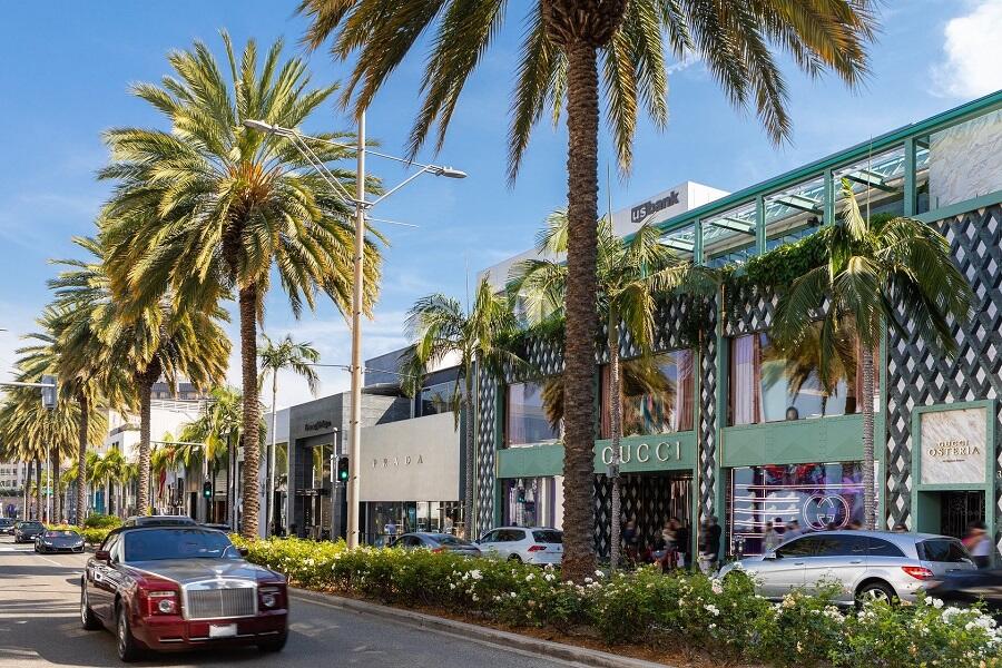 Tour Celebrity Homes in Los Angeles